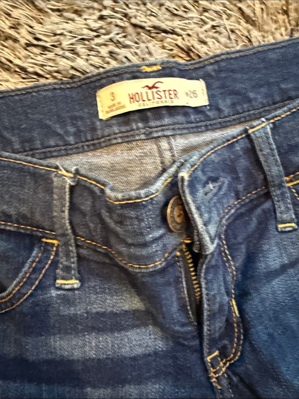 Hollister Indigo Blue Rolled Hem Denim Shorts - Picture 2 of 3